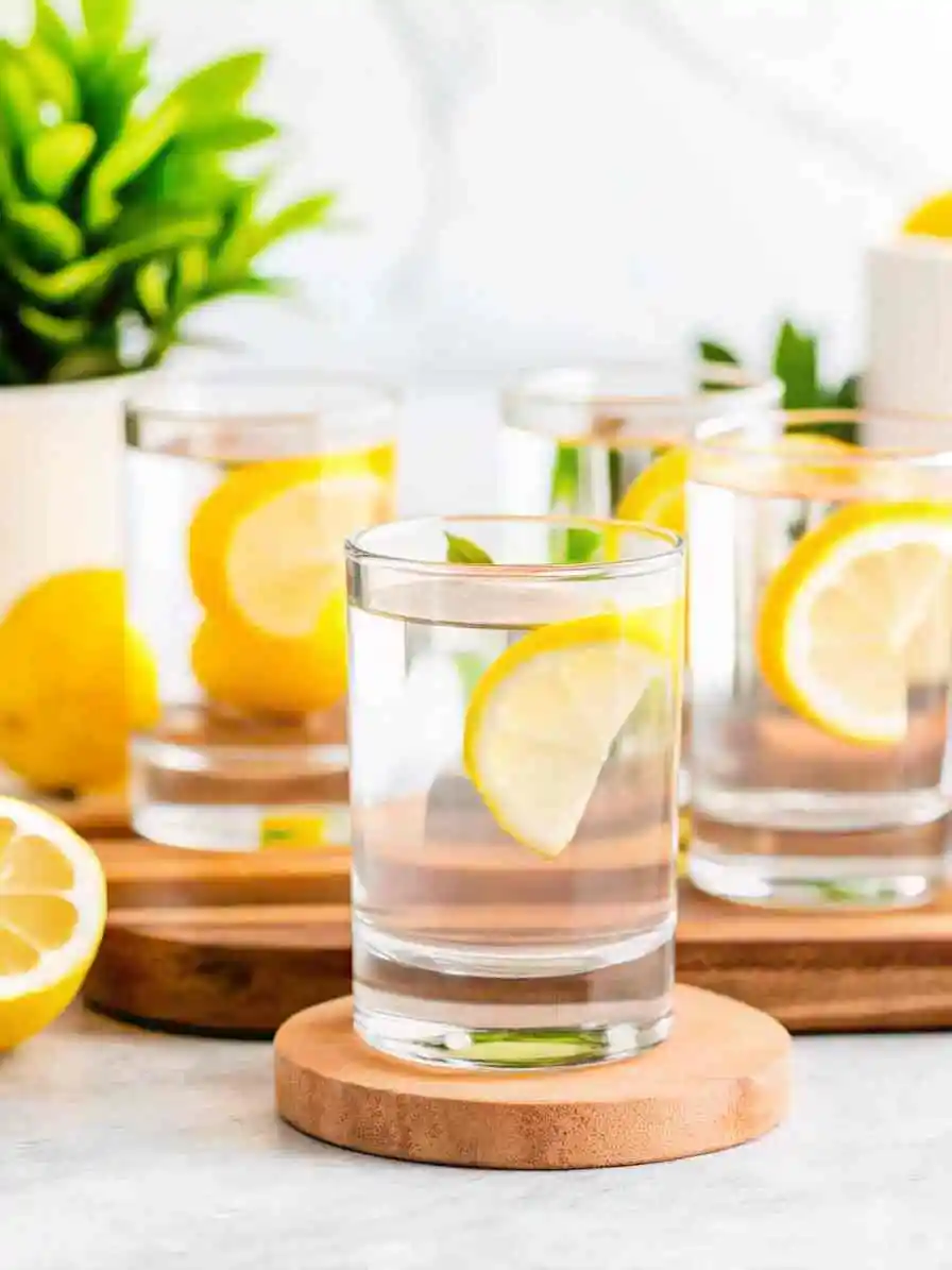 white-tea-shot-featured White Tea Shot in chilled shot glass with peach and citrus