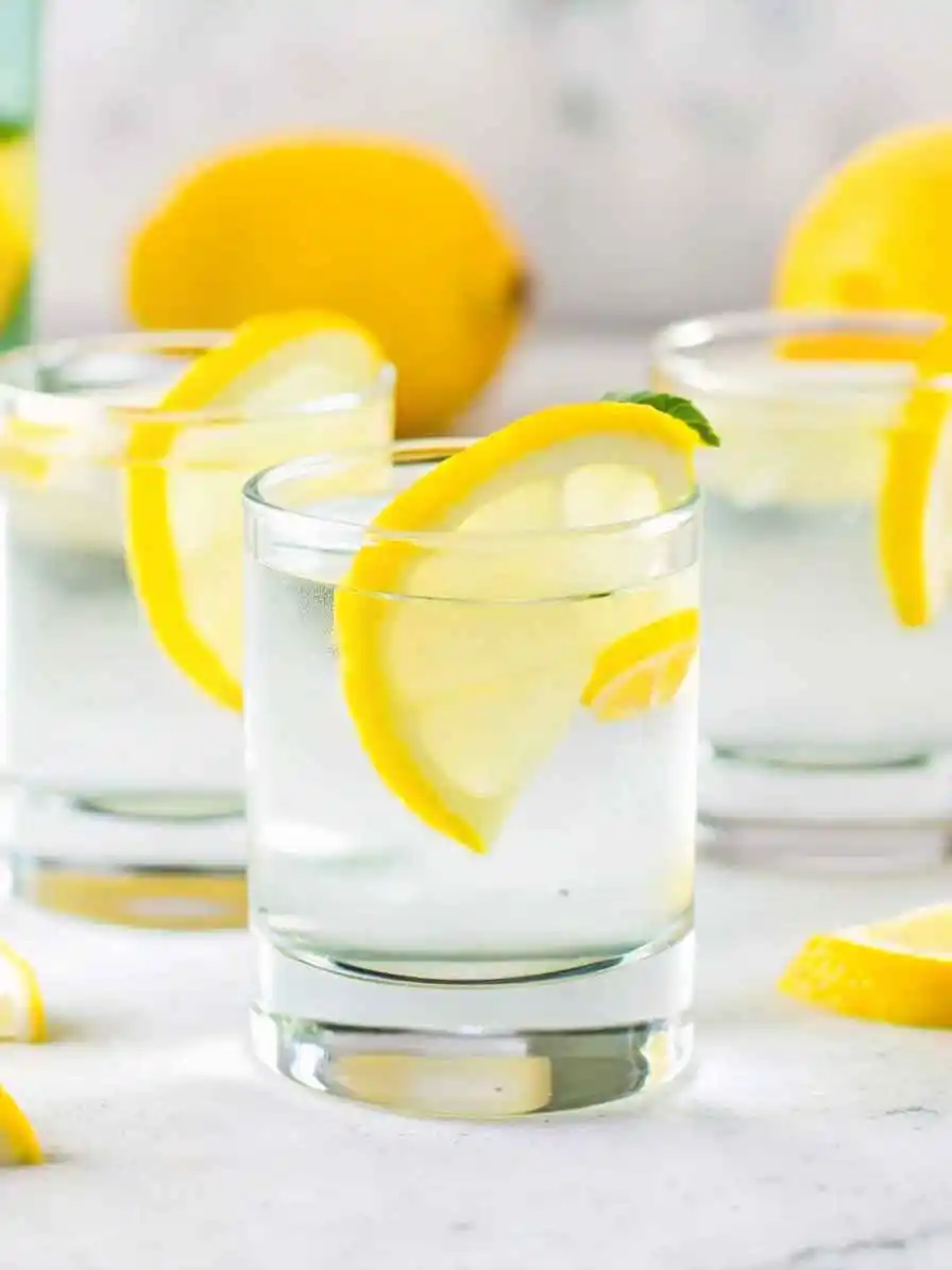 white-tea-shot White Tea Shot in chilled shot glass with peach and citrus.